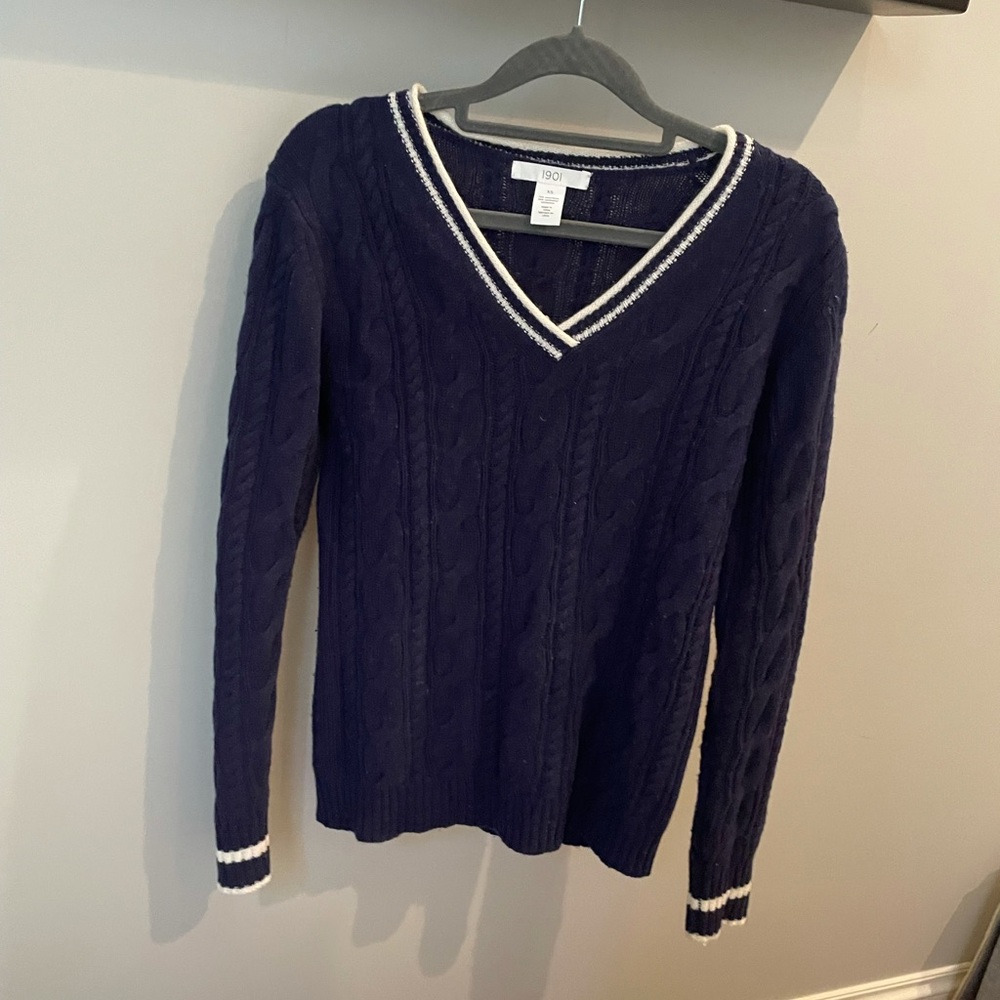 1901 Nordstrom Navy White VNeck Sweater